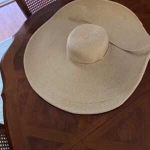 San Diego Hat Company. floppy sun hat. One size fits all extra large 8 inch brim